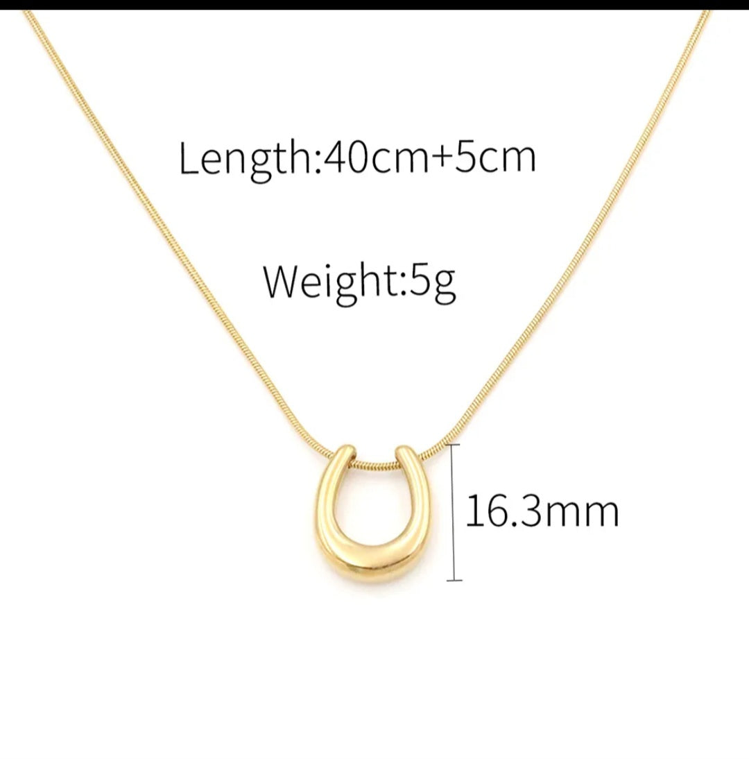 Lucky Horseshoe Necklace