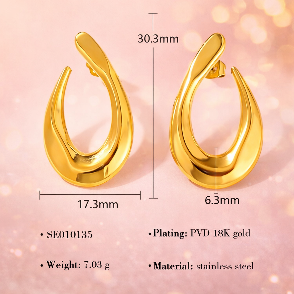 Solène Curve Earring
