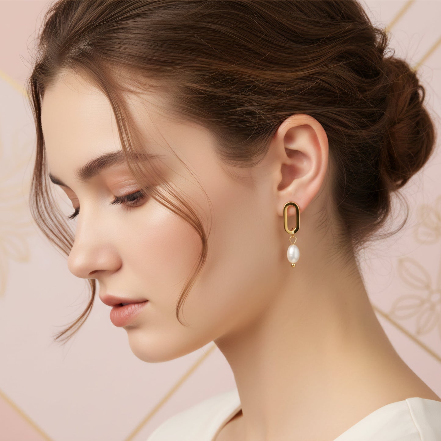 Elaria Pearl Earrings