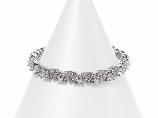 Crystal Heart Glow Bracelet