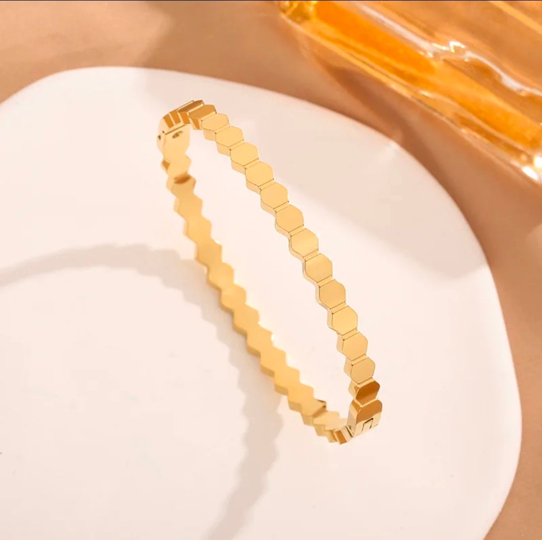 Aurora Hex Bangle
