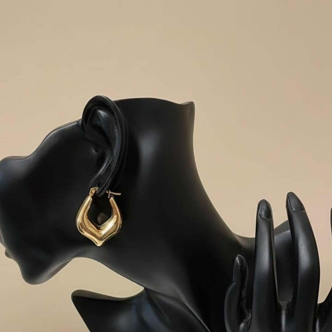 Golden Flow Hoops