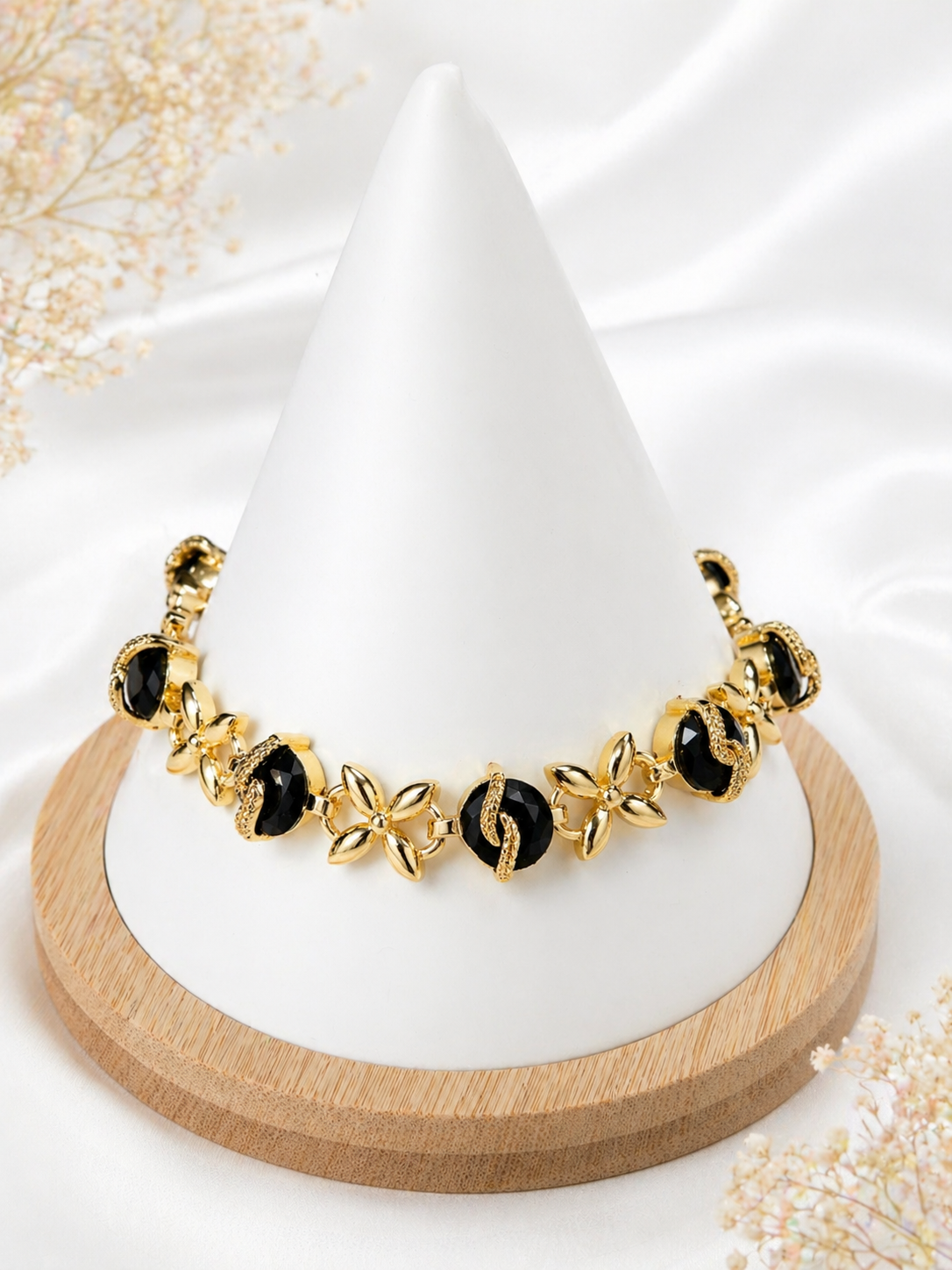 Noir Blossom Bracelet